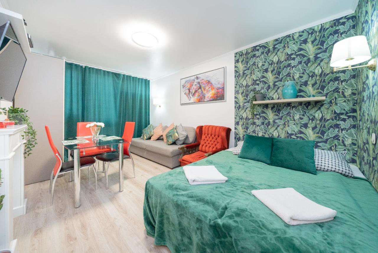 Unitapartaments Short Rent Apartment In Warsaw By Metro Station Rondo Onz Apart With 3Bedrooms 23 Exterior photo